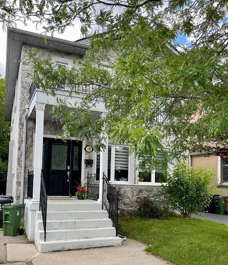 Homestay The Westview Apartment Toronto Canada